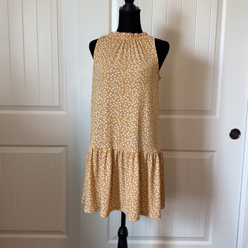 Never worn Banana Republic dress